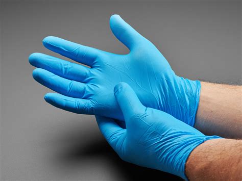 medium nitrile gloves